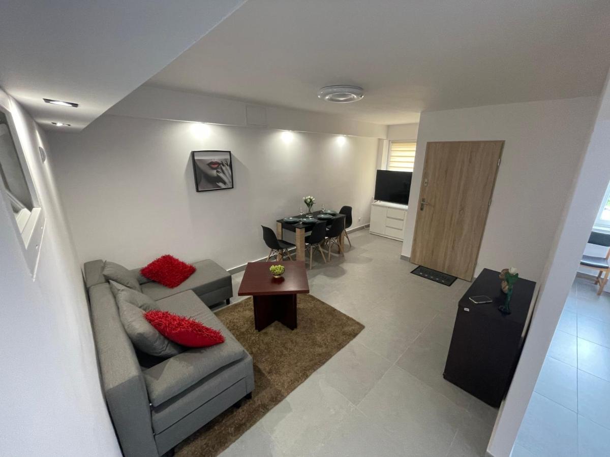 Apartament Medalionow Z Parkingiem Apartment Lublin Exterior photo