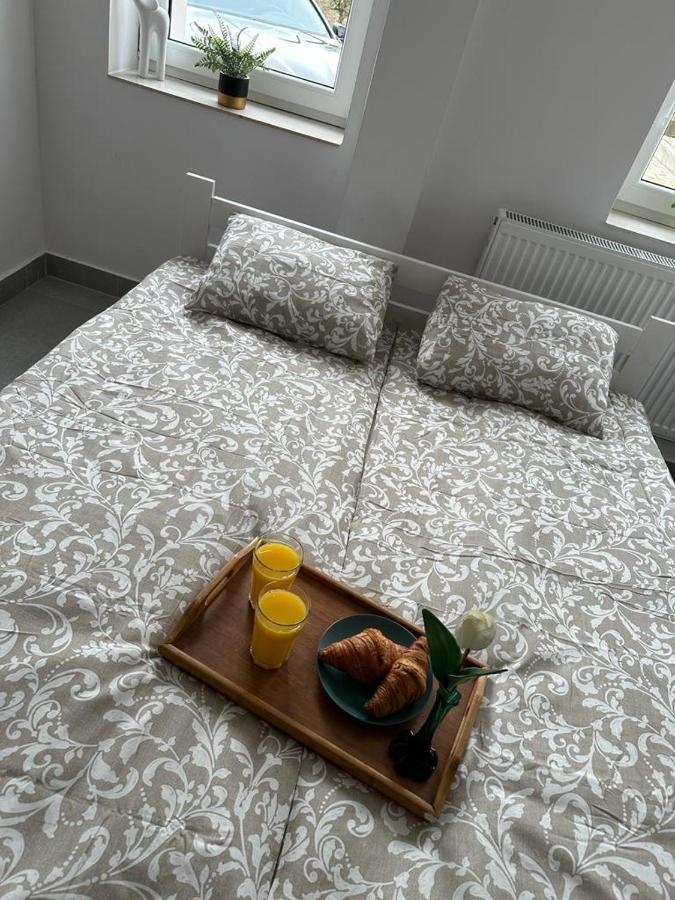 Apartament Medalionow Z Parkingiem Apartment Lublin Exterior photo